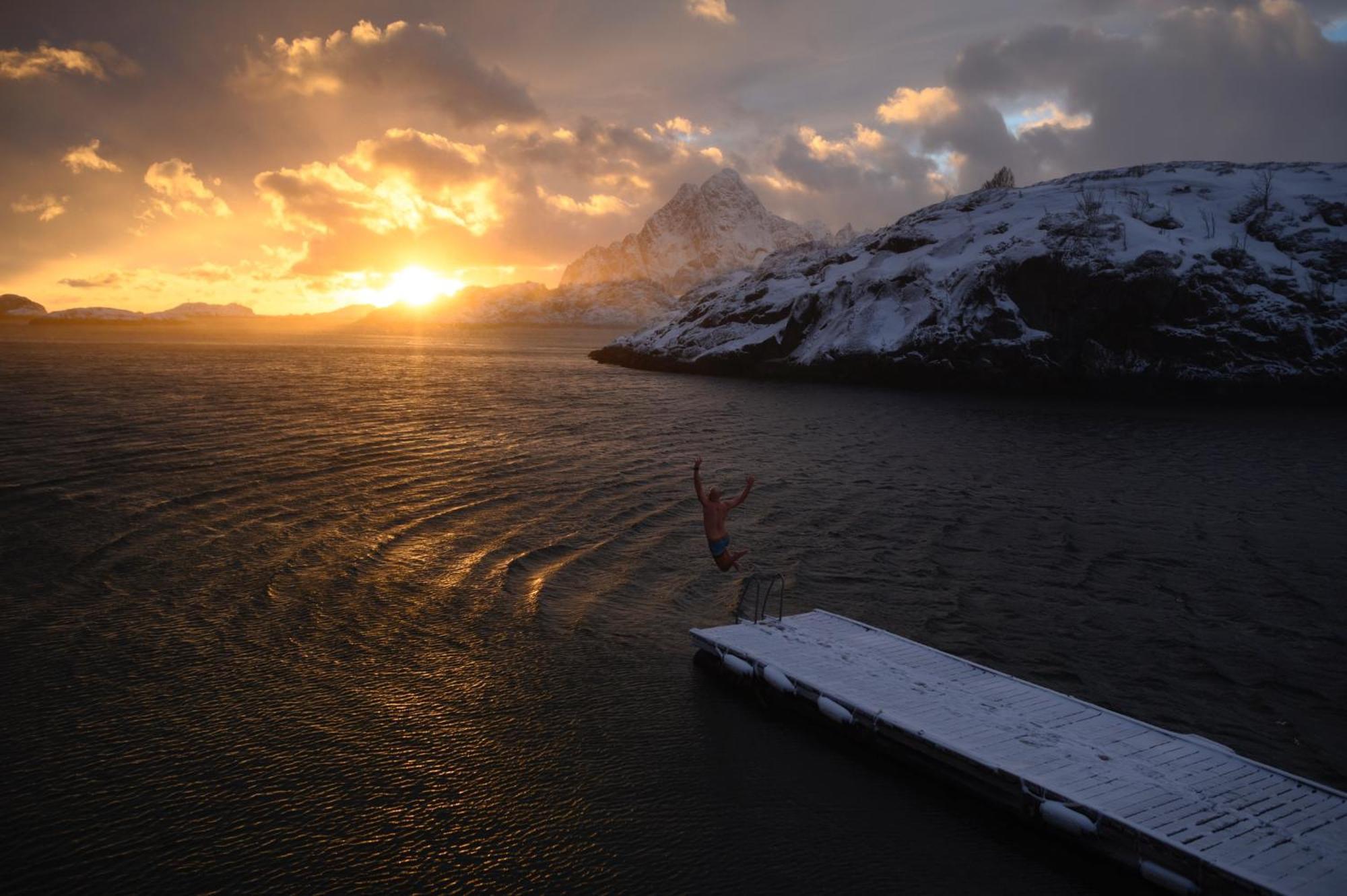 Nyvagar Rorbuhotell - By Classic Norway Hotels Kabelvag Exterior photo