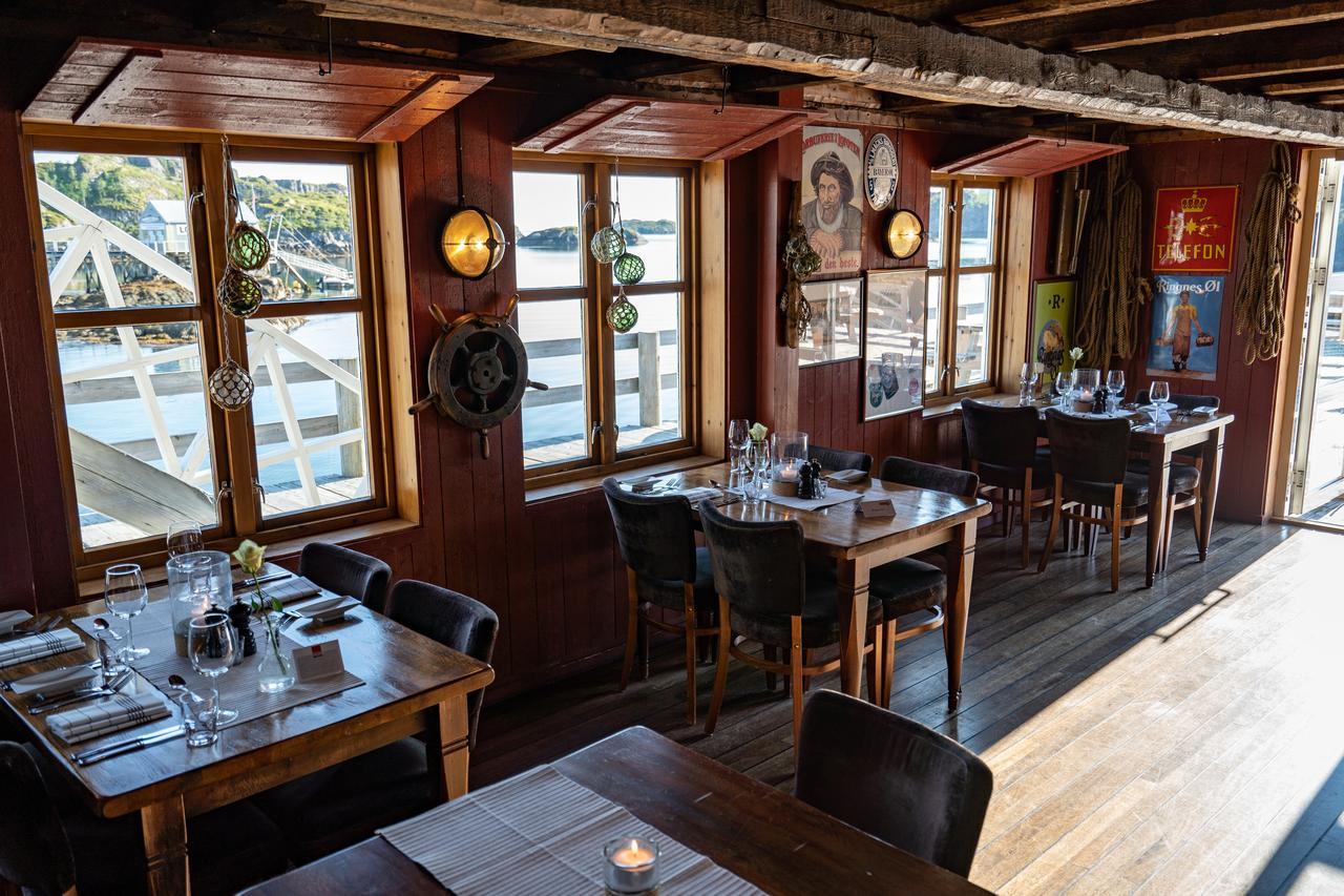 Nyvagar Rorbuhotell - By Classic Norway Hotels Kabelvag Exterior photo