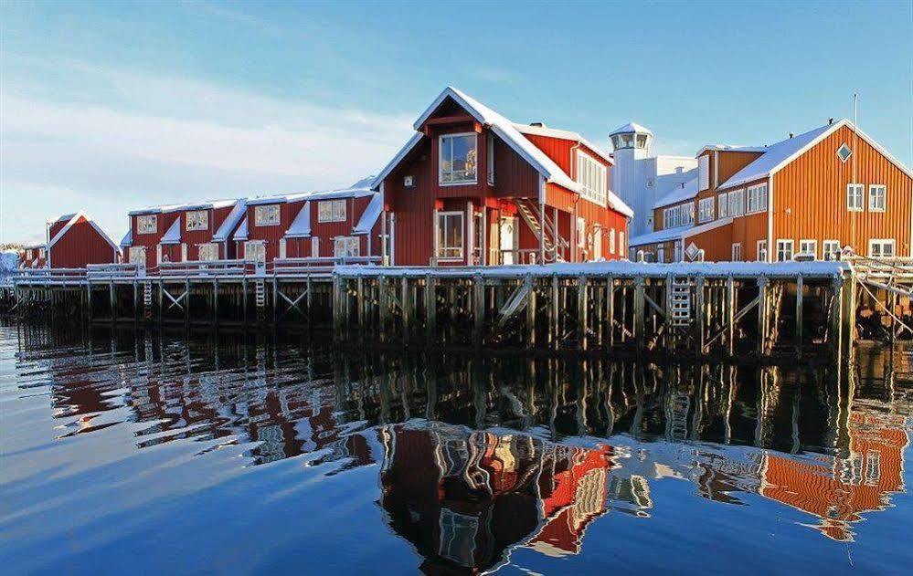 Nyvagar Rorbuhotell - By Classic Norway Hotels Kabelvag Exterior photo