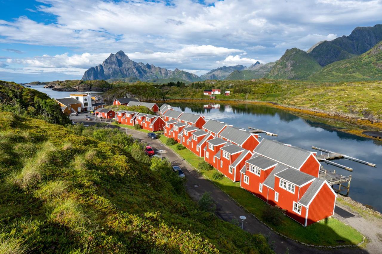 Nyvagar Rorbuhotell - By Classic Norway Hotels Kabelvag Exterior photo